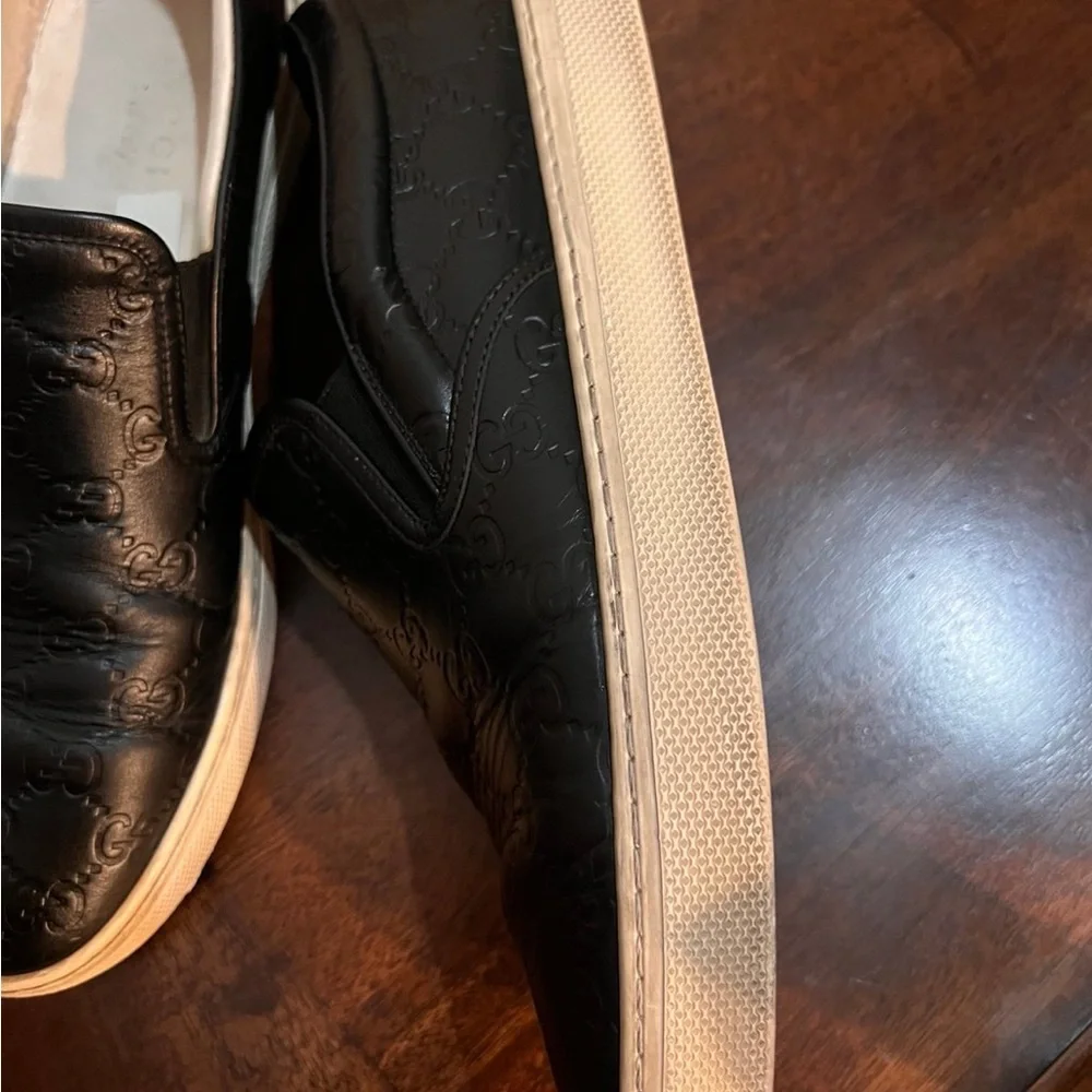Gucci Guccissima Black Embossed Men's slip ons - Picture 3 of 10